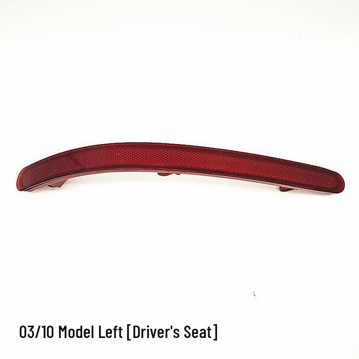 Volkswagen Touareg Rear Bumper Reflector & Fog Light (Models: 03, 07, 11, 15, 16, 18) Other