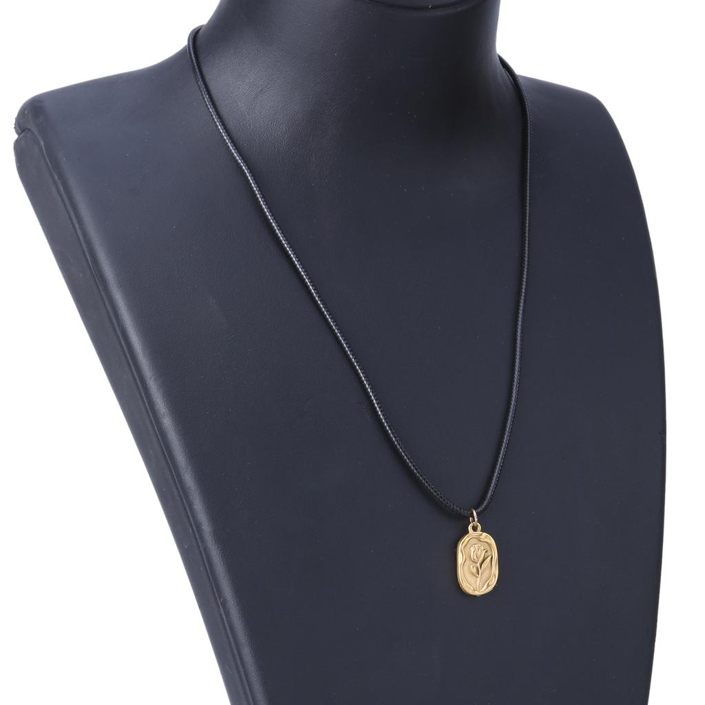 Elegant Irregular Pendant Necklace Adjustable Length Choker Stainless Steel Clavicle Chain Jewelry for Women and Girls