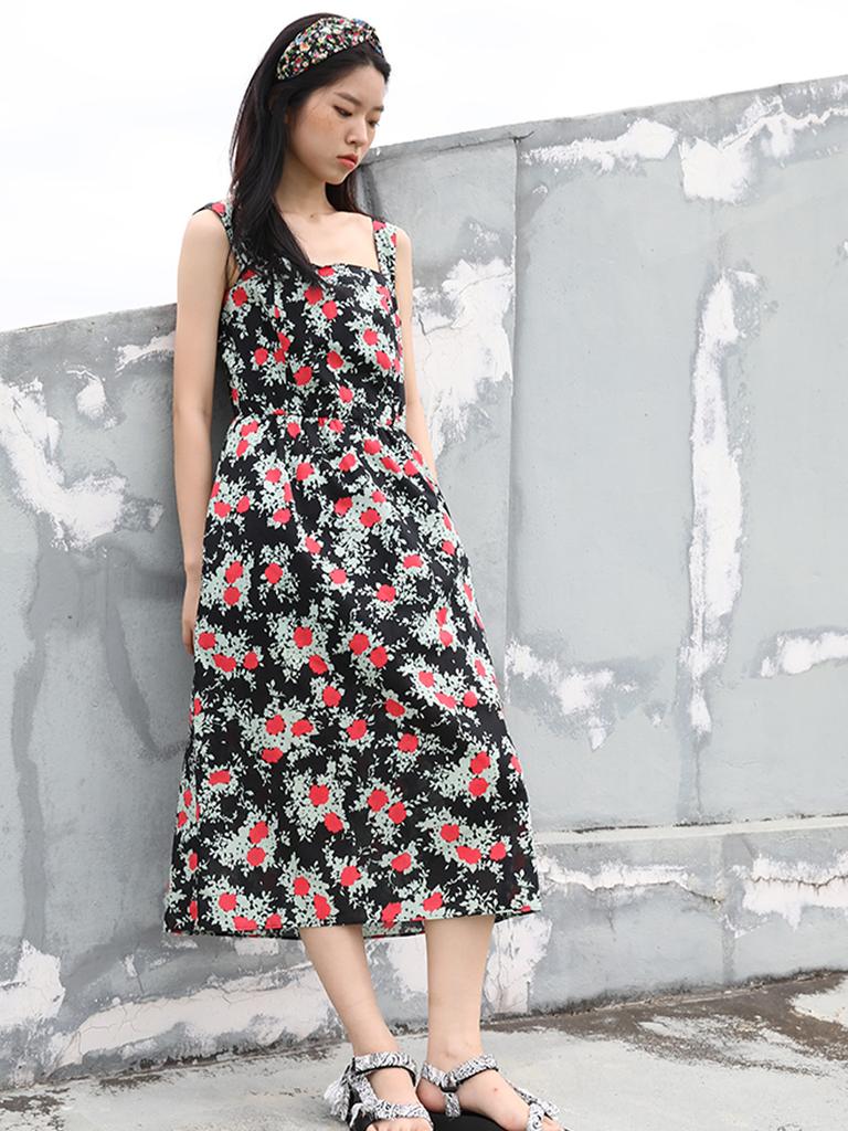 Sorry, Too Much Love Sharon Flower Hairband_Black