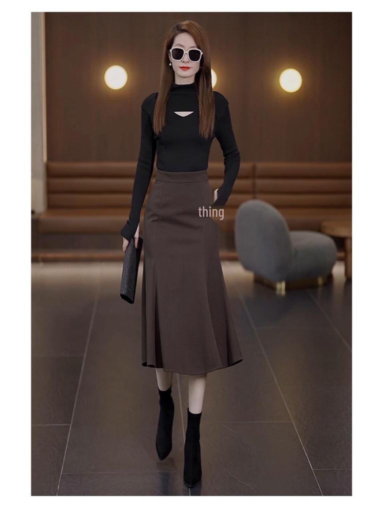 Women's Coffee Wool Mermaid Skirt - Fall/Winter 2025, Irregular Mid-Length, Hip-Hugging Design