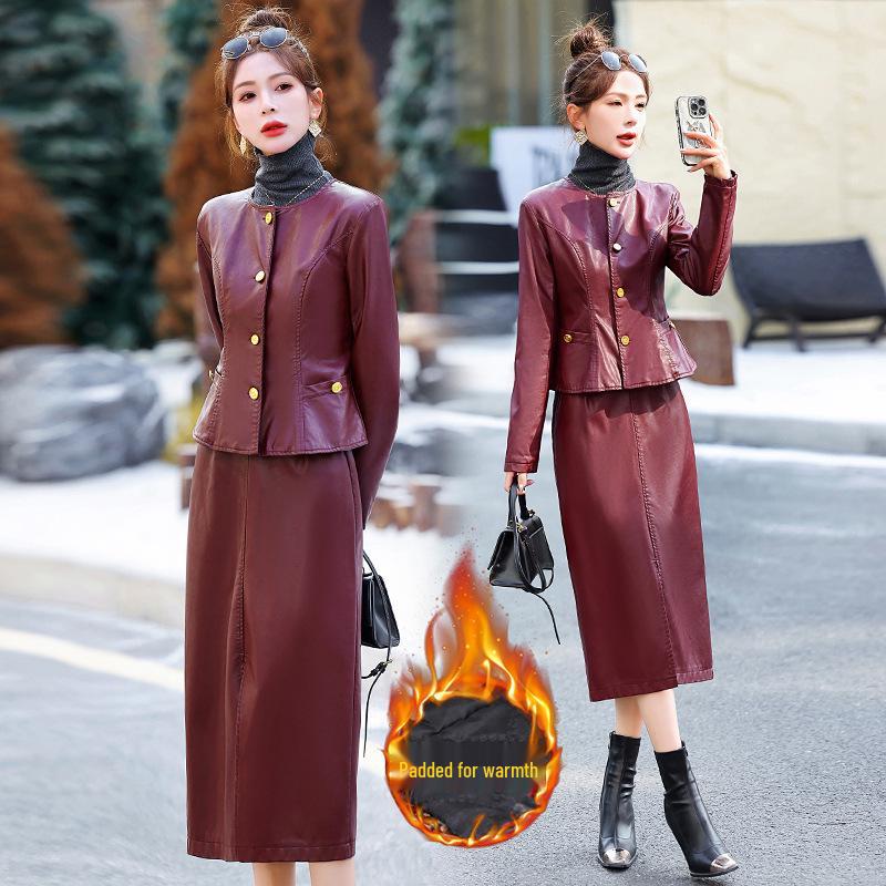 

Зимний модный двухпредметный комплект из ПУ кожи и хлопка: Жакет и юбка-полусолнце HM2876 XL (115-125 lbs)