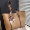 Large Capacity Bag Women's 2 New Trendy Versatile Tote Bag Women's Niche Versatile Shoulder Handbag