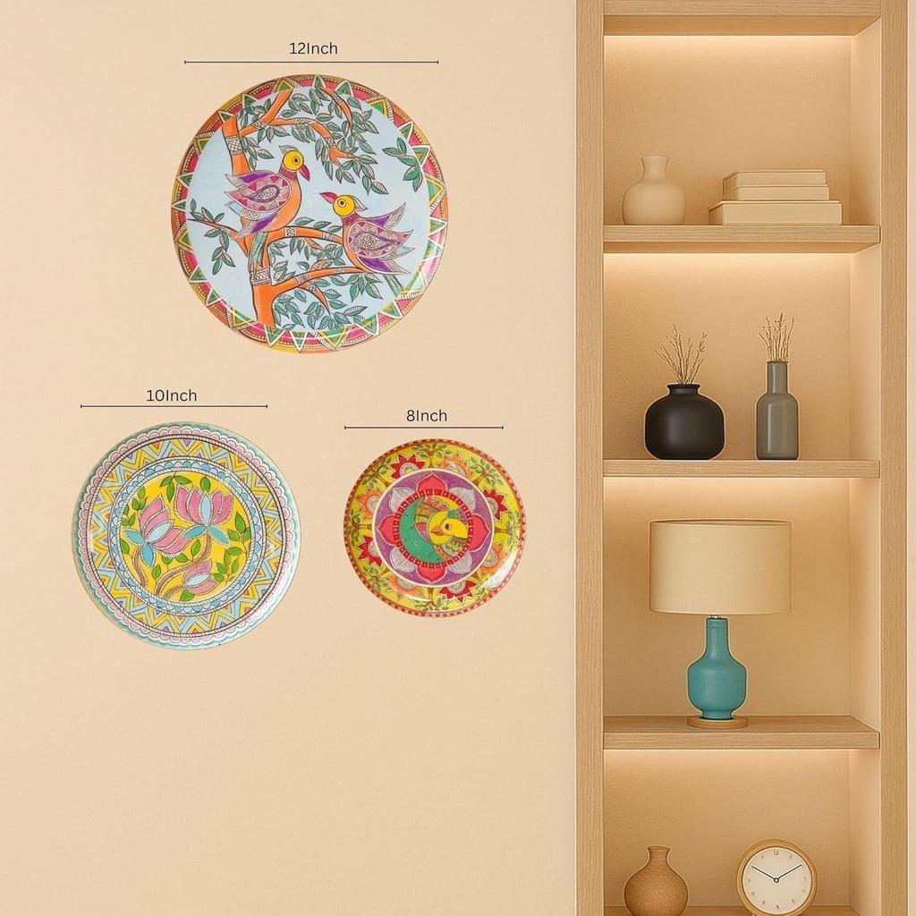 Madhubani Wall Plates for home decoration | Wall decor items for living room | Metal Wall Décor | Gift items for unisex  Set of 3 plate