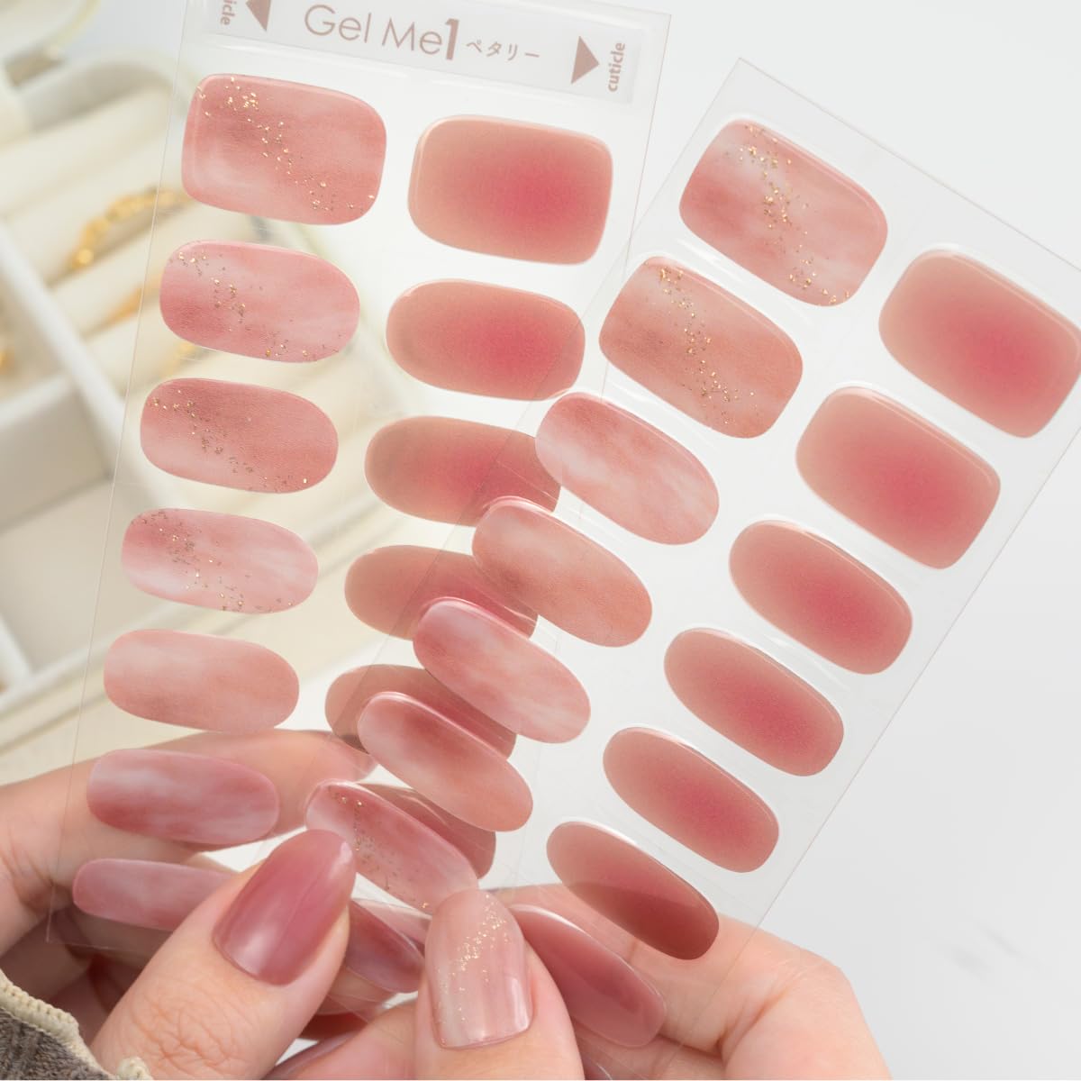 

Gelmy Petary 26. Blush Veil