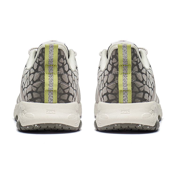 Li Ning Kids Zhixing Lite 2.0 Shock Absorption Non-Slip Low-Top Running Shoes Kids running shoes Gray White YKFT056-5