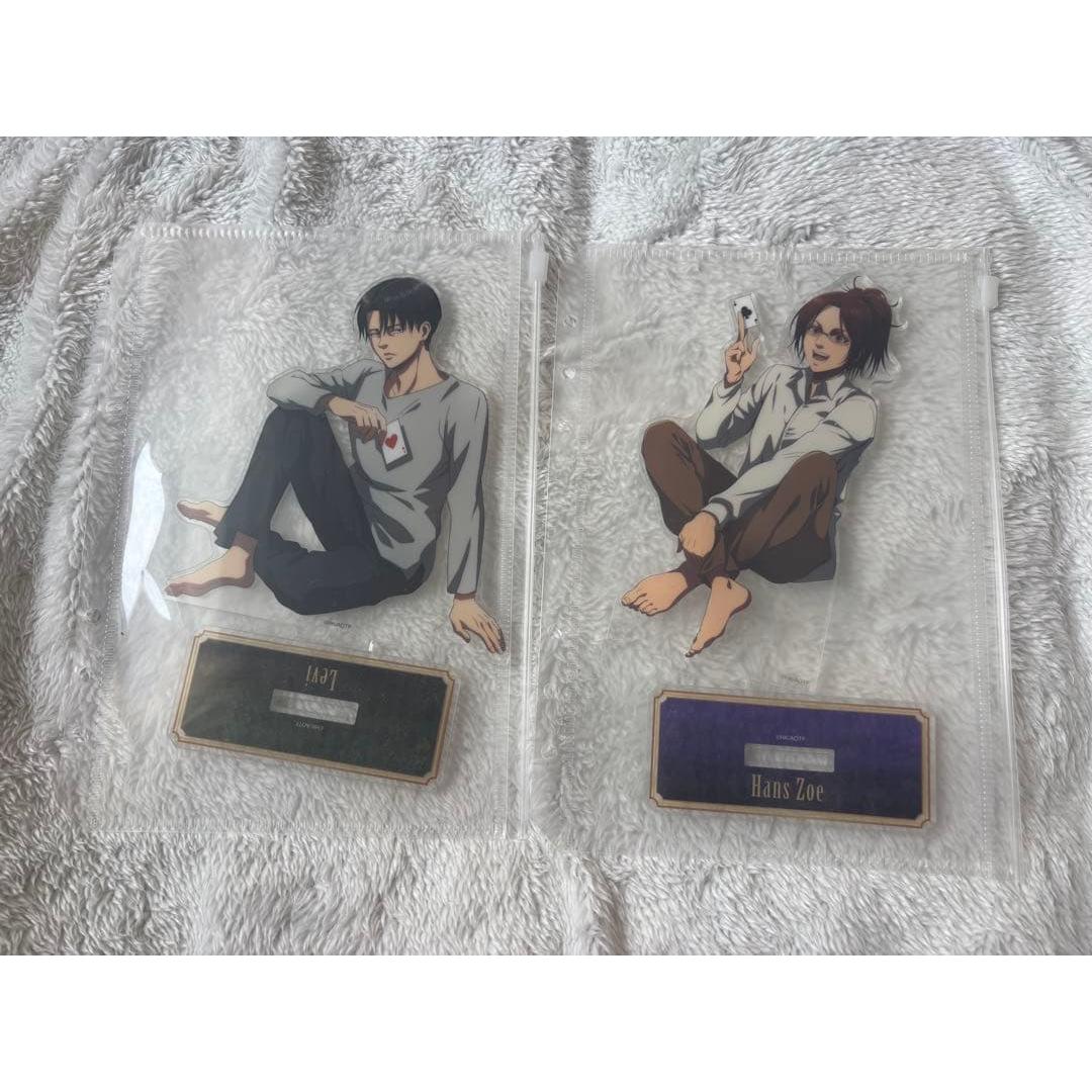 Used Attack on Titan playing cards Hange Levi set sale