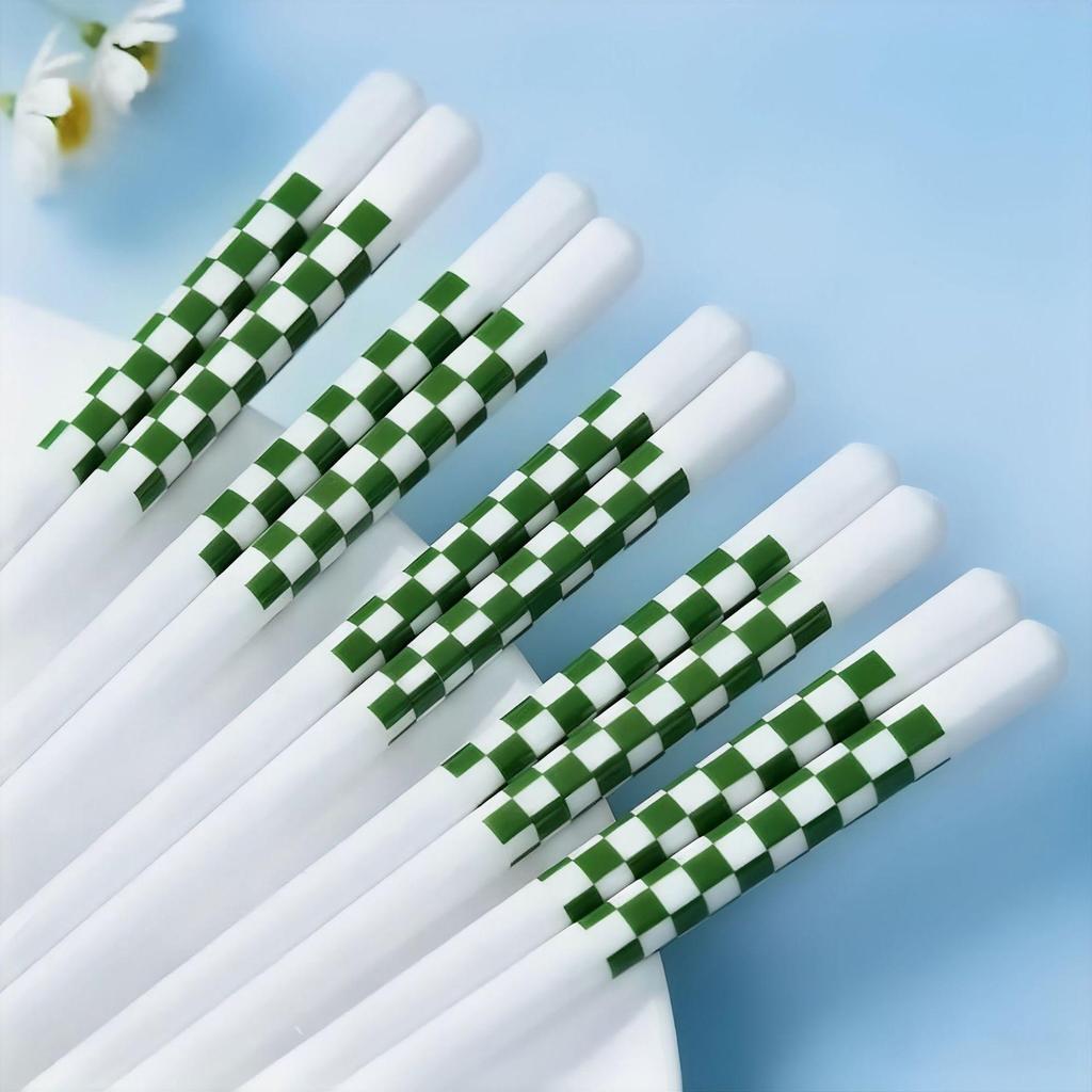 High-Temperature Resistant Luxury Macaron Color Ceramic Chopsticks - Easy To Clean