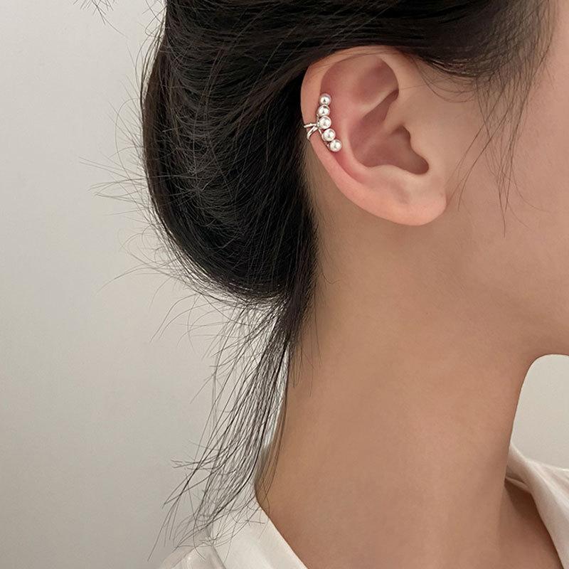 Perle Ohrknochenclip Ohrklemme Ohrklemme ohne Ohrloch für Frauen Kalter Stil Nische Elegant Lateraler Ohrknochen Ohrring