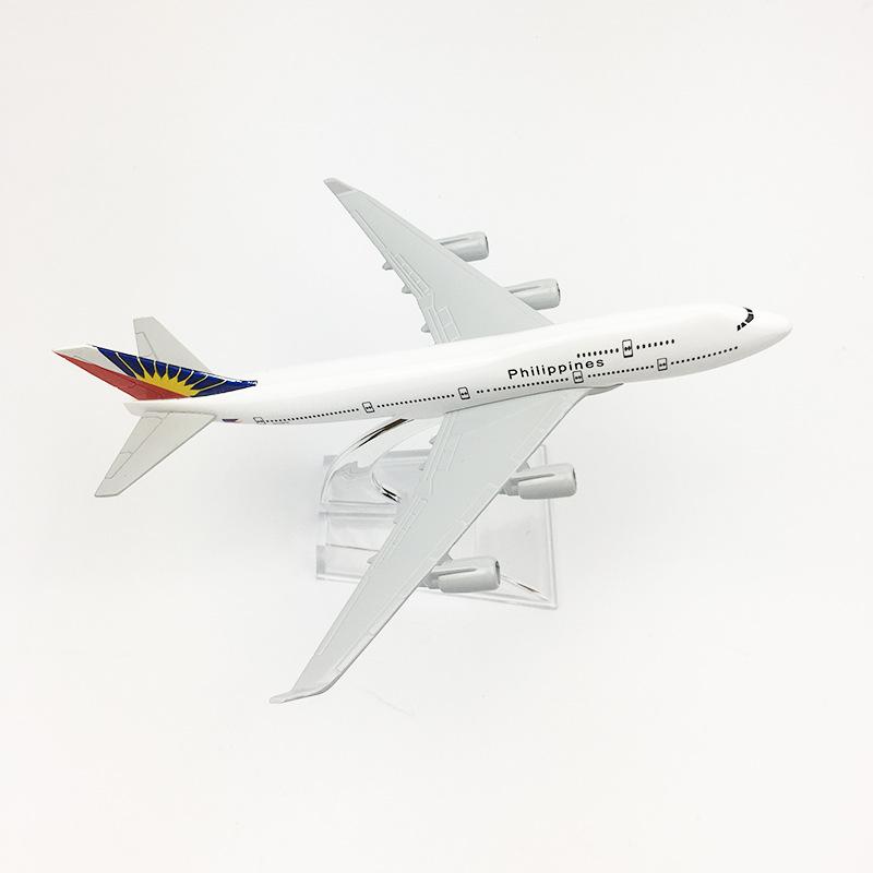 Aircraft Model with Landing Gear Display 1:400 Scale B747 Philippine Airlines 16CM Alloy Metal Model Aircraft Plane Simulation A