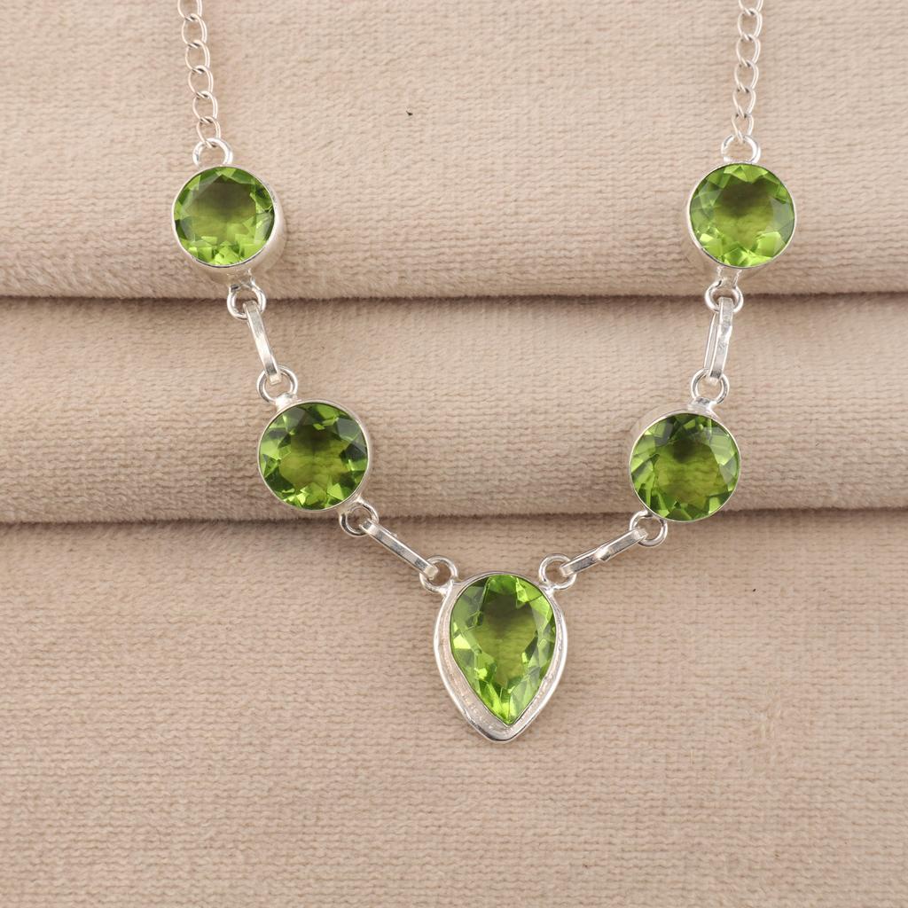Naturlig Peridot Ädelsten Silverhalsband 16-18" 925 Sterling Silver Handgjorda Smycken för Kvinnor Som Gåva till Alla Hjärtans Dag RN-3-5