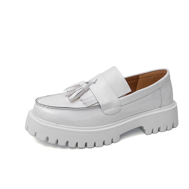 Fashion Tassel Design Mens Casual Shoes White Leather Men Loafers Fashion New Oxfords Shoes Ultra-light Male Walking Footwear Moccasins