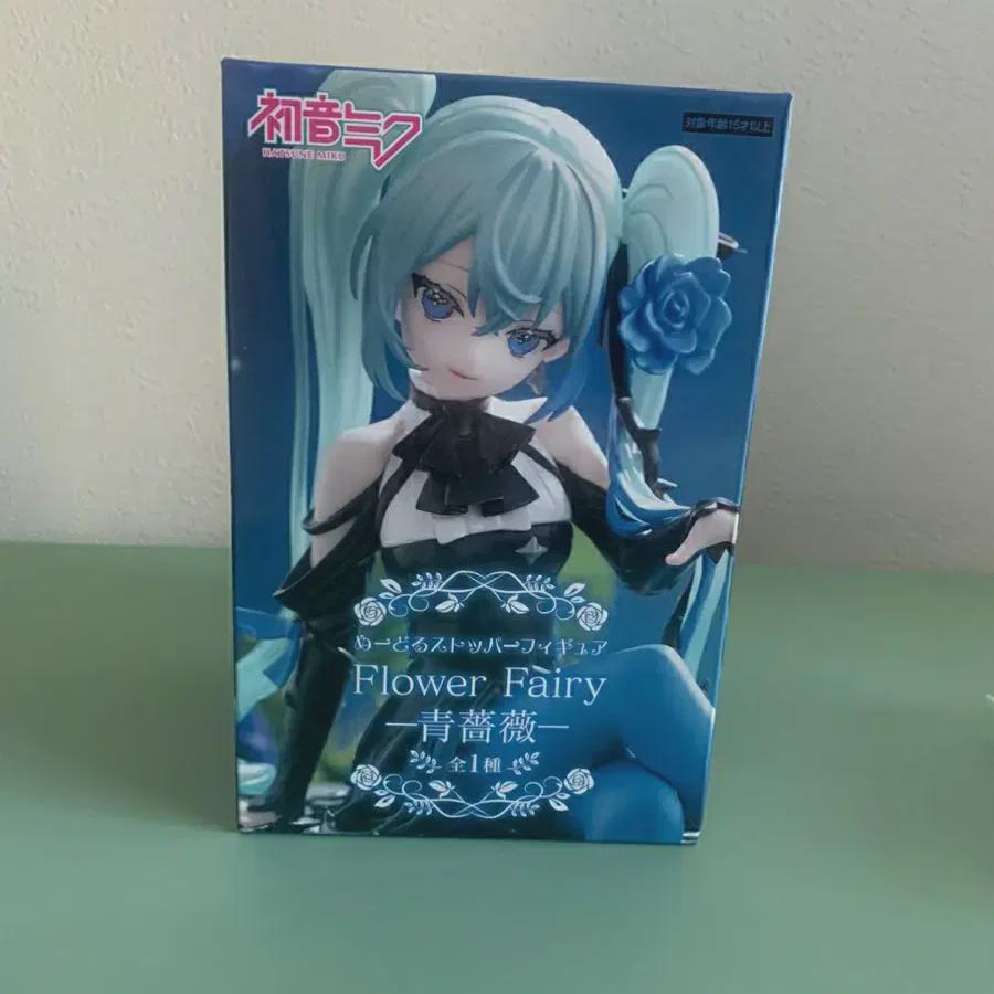 

Фигурка Hatsune Miku Blue Rose Noodle Stopper