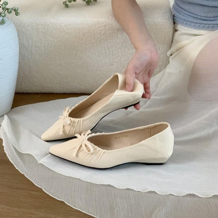French low-heeled pointed bow single shoes women's shoes 2025 new spring and autumn fairy with skirt temperament commuter shoes