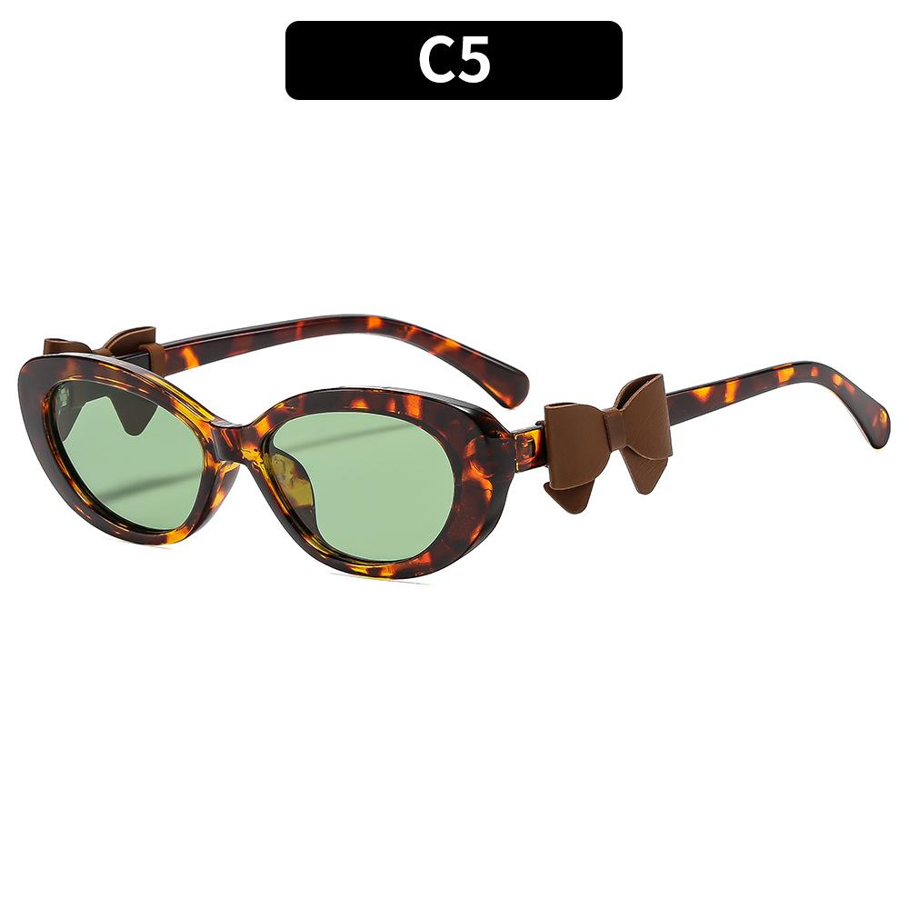 

2025 New Unique Bowknot Decoration Cat Eye Sunglasses Women Small Frame Y2K Sun Glasses Outdoor Leisure UV400 Eyewear as pictures
