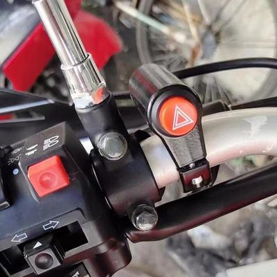 Interruptor de luz de emergência para motocicleta Botão de interruptor de luz de emergência para veículo elétrico Pisca-pisca duplo Peça de motocicleta