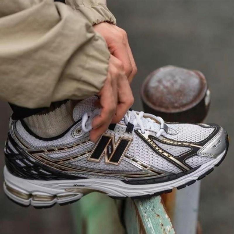 New Balance Galleria New Balance 1906 Sneakers Unisex M1906ra