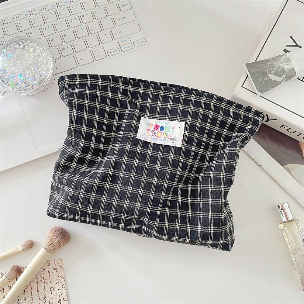 Fashion Plaid Cosmetic Bag Portable Travel Toiletry Bag Women Large Capacity Zipper Make Up Organizer Makeup Storage Bag