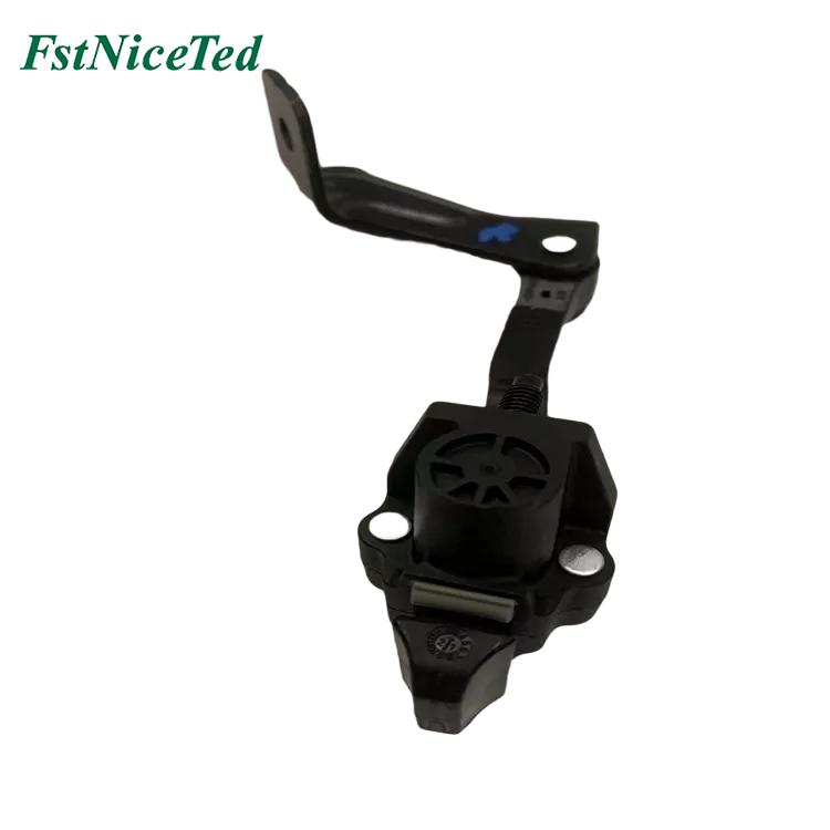 Front door stopper Right Suitable for: Tesla Model 3 OE: 1110298-00-D