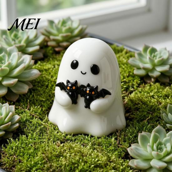 Durable Resin Ghost Figurine Halloween Figurine, Cute White Statue with Bats, Weatherproof for Gardening Ornament Home Mantel Tabletop Decor