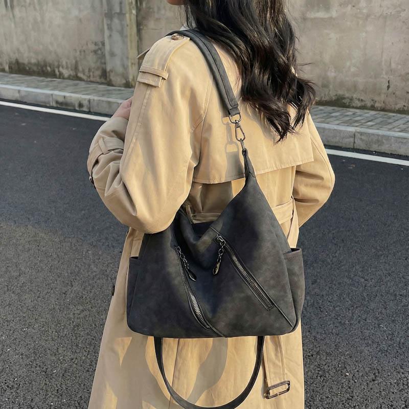 Damen PU Schultertasche Tragetasche Trendige Crossbody-Tasche für den täglichen Gebrauch, die Arbeit und Freizeit