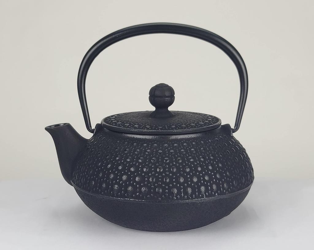 Iwachu Type Tortoiseshell Enameled Interior and Nambu 12304 Teapot, 5, Black, 0.65L, Lid, Ironware,