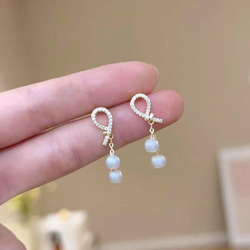 Unique 925 Silver Butterfly Zircon Pearl Stud Earrings for Women - High-End Fashion Jewelry