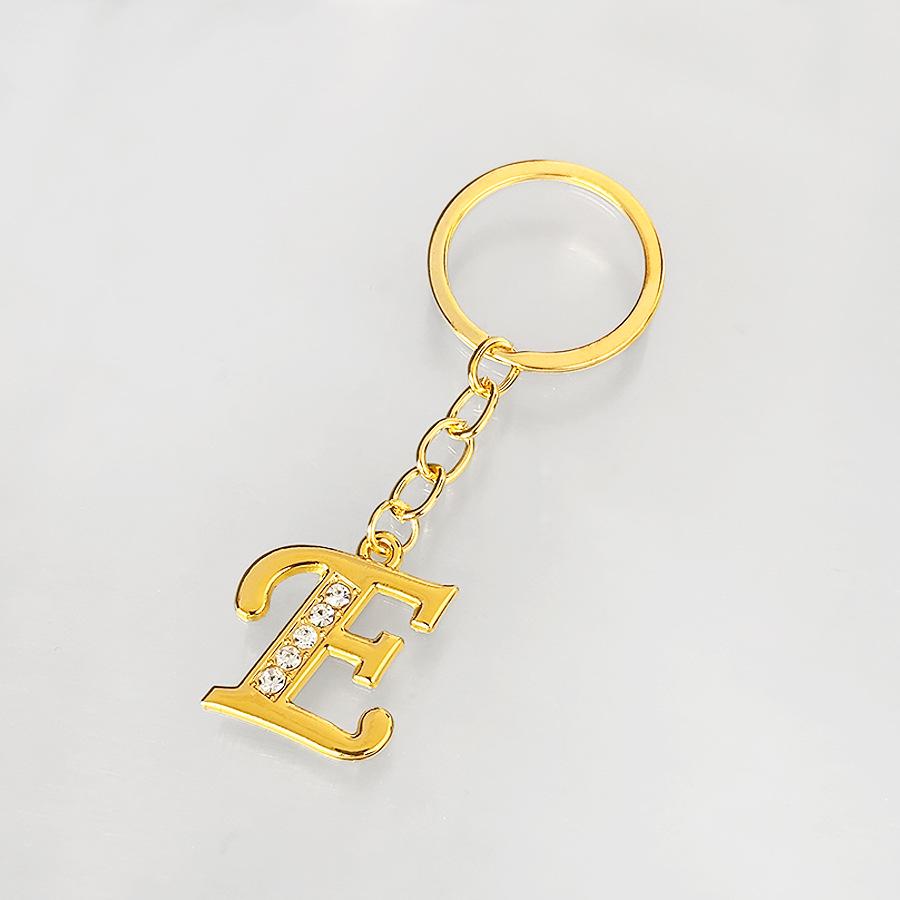 Creative Rhinestone Initials Metal Keychain – Korean Style Car Keyring Party Gift.