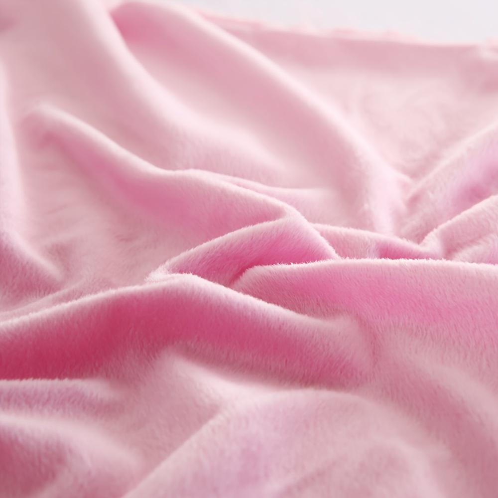 Plush Faux Fur Pillow Covers, Luxuriously Soft And Fluffy, Perfect for Home Decor. Features a Zipper Closure, Ideal for Sofas And Couches