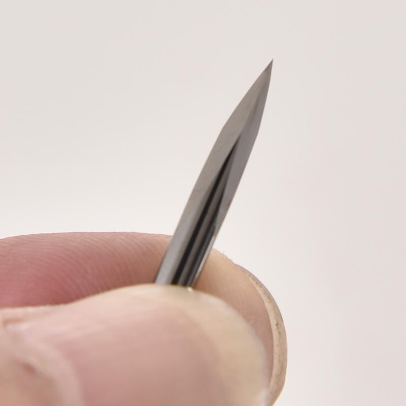 

Gundam Model Engraving Tool - Triangular Tungsten Steel Scraper with Diamond-Shaped Modification for C-Surface and Parting Line Scraping
