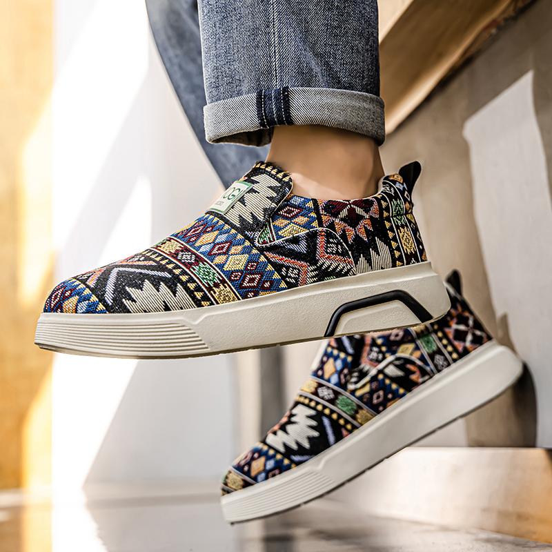 Chaussures pour Hommes Mocassins Skateboard Douces et Confortables Extérieur Été Baskets pour Hommes Résistantes à l'Usure Ventilées Antidérapantes Mode