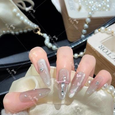 Nageldesign – Strasssteine & Deko für Nageldesign