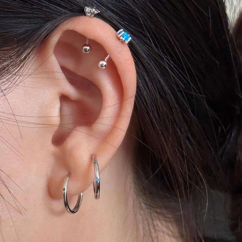 Fashion versatile plain ring earrings niche design high-end stud earrings women's cold wind ear buckle zircon earrings earrings
