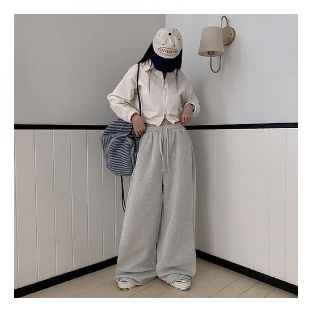 The Pink Luno Banding Fleece String Wide Training Pants