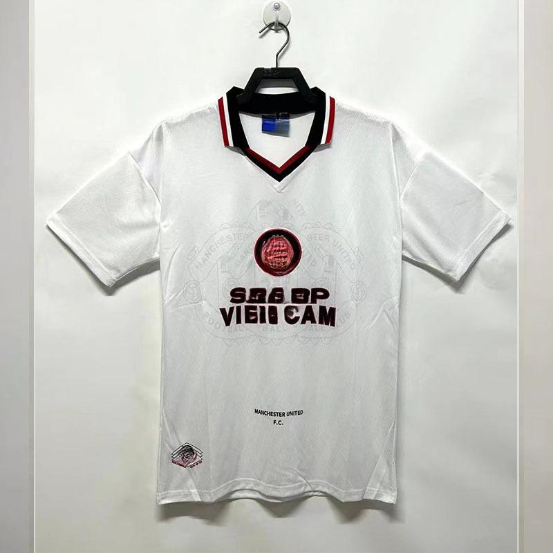 Classic Red Devils Jersey, Host and Guest No. 7 Ronaldo No. 10, Rooney Single Top, Retro Football Jersey, One Piece Will Be Sent On Behalf of You.
