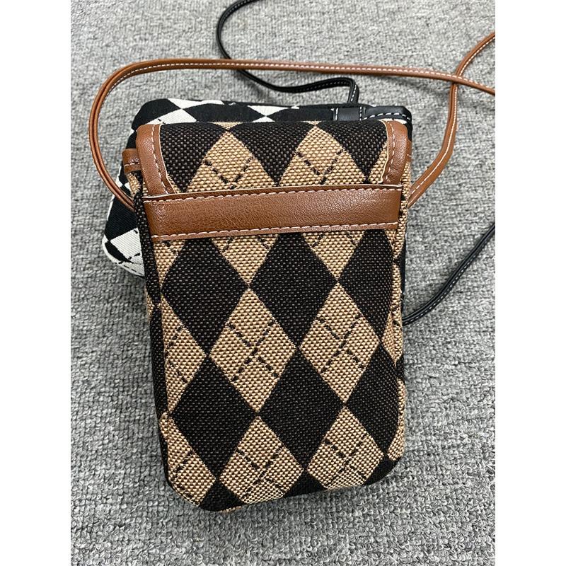 

New mobile phone bag casual commuting texture vertical small bag women s fashion versatile messenger bag темно-коричневого