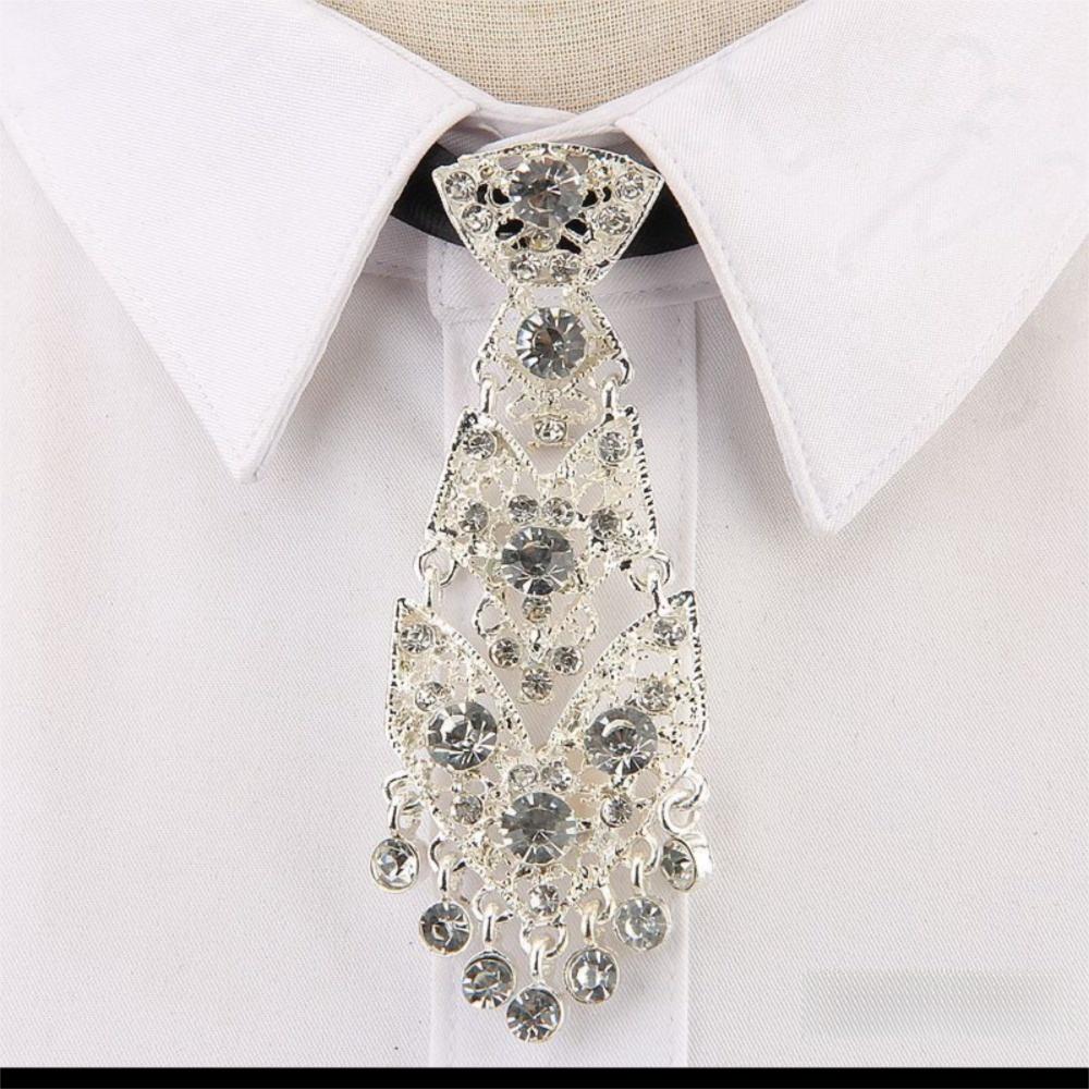 

Fashion Rhinestone Tie Adjustable Metal Short Tie Special Crystal Neckties Wine Party