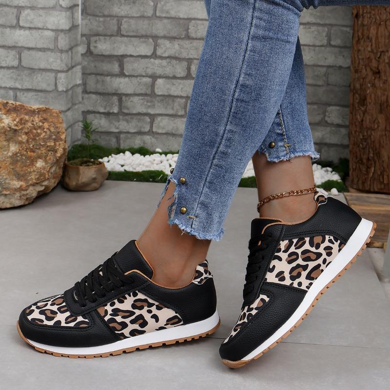 New thick-soled low-top lace-up leopard print sneakers women's large-size splicing casual shoes