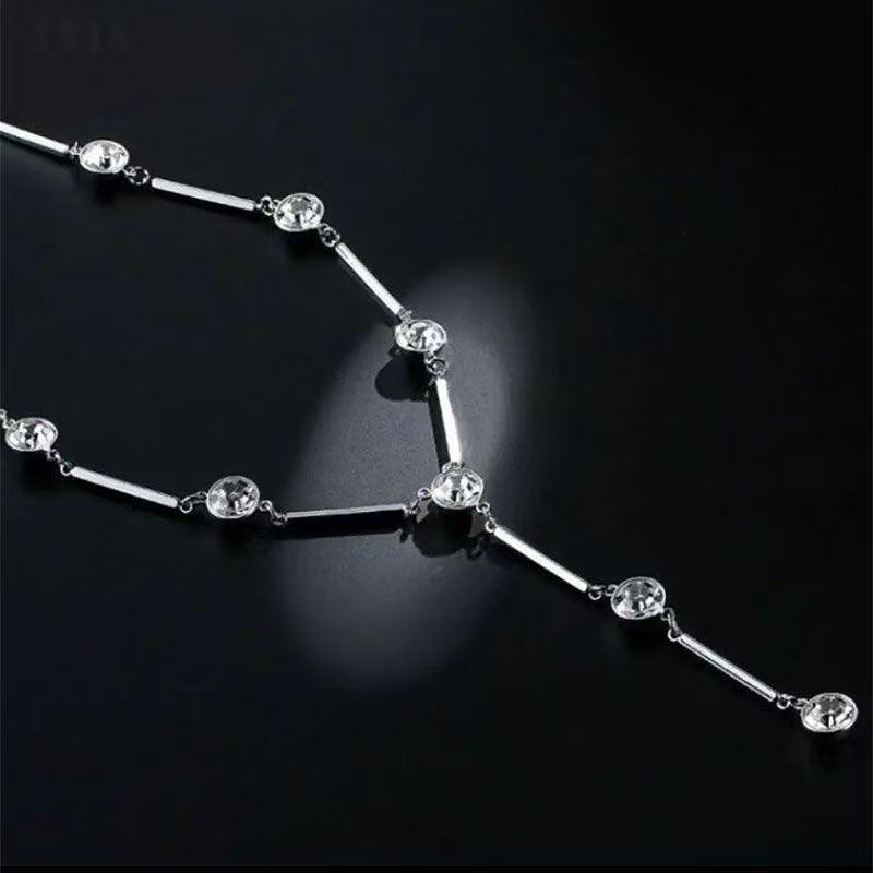 2025 Inlagd Diamant Bambu Y-formad Tofs Halsband: Mångsidigt High-End Lätt Lyx Clavicle-halsband för Kvinnor