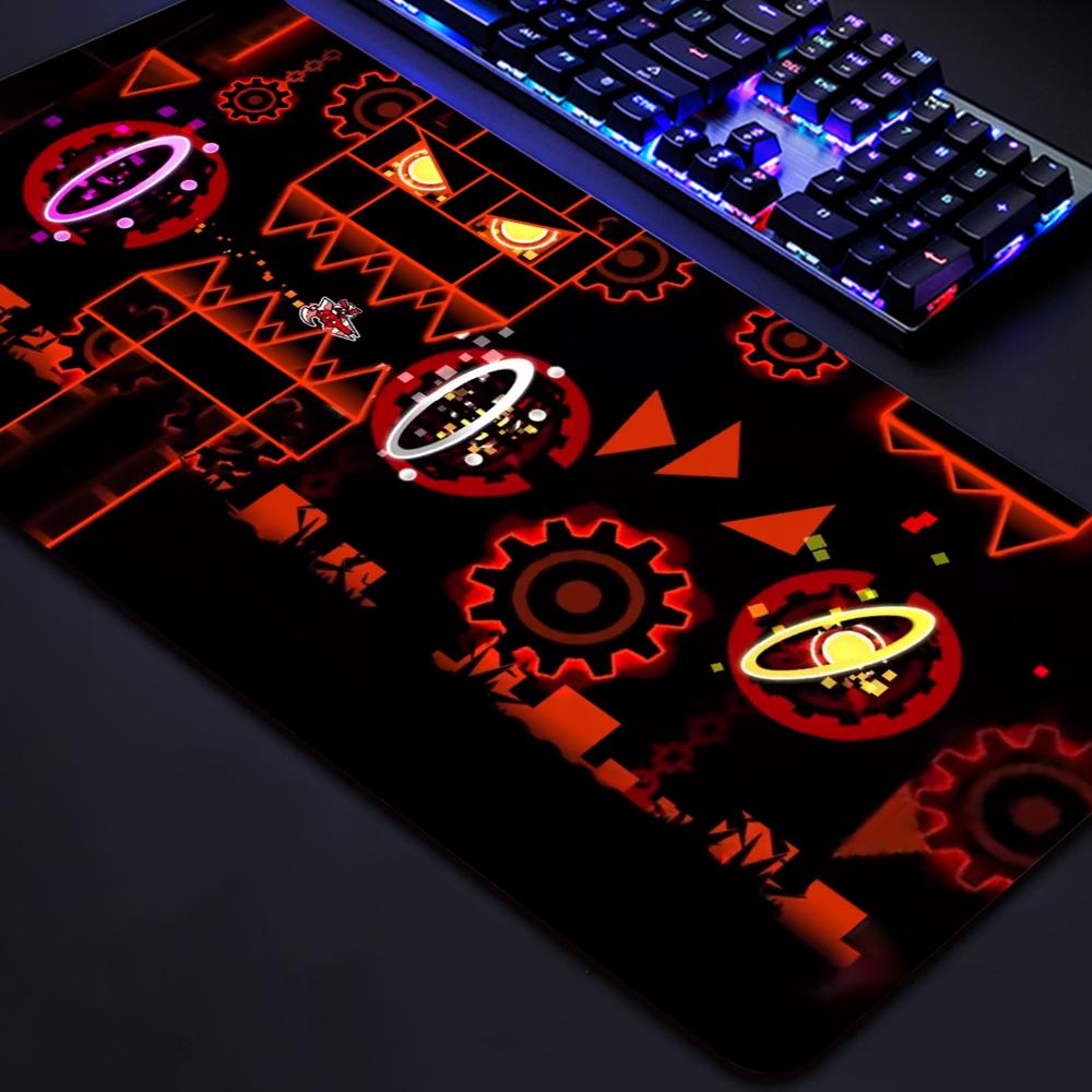 Επιθέμα Ποντικιού Geometry Dash Παιχνιδιών Γραφείου για Laptops Χαλί Anime Γραφείο PC Gamer Μεγάλα Αξεσουάρ Παικτών Υπολογιστή CSGO Επιθέμα Ποντικιού