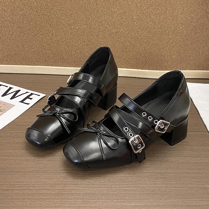 French bow square head Mary Jane women's shoes 2025 new retro shallow rivet thick high heel single shoes