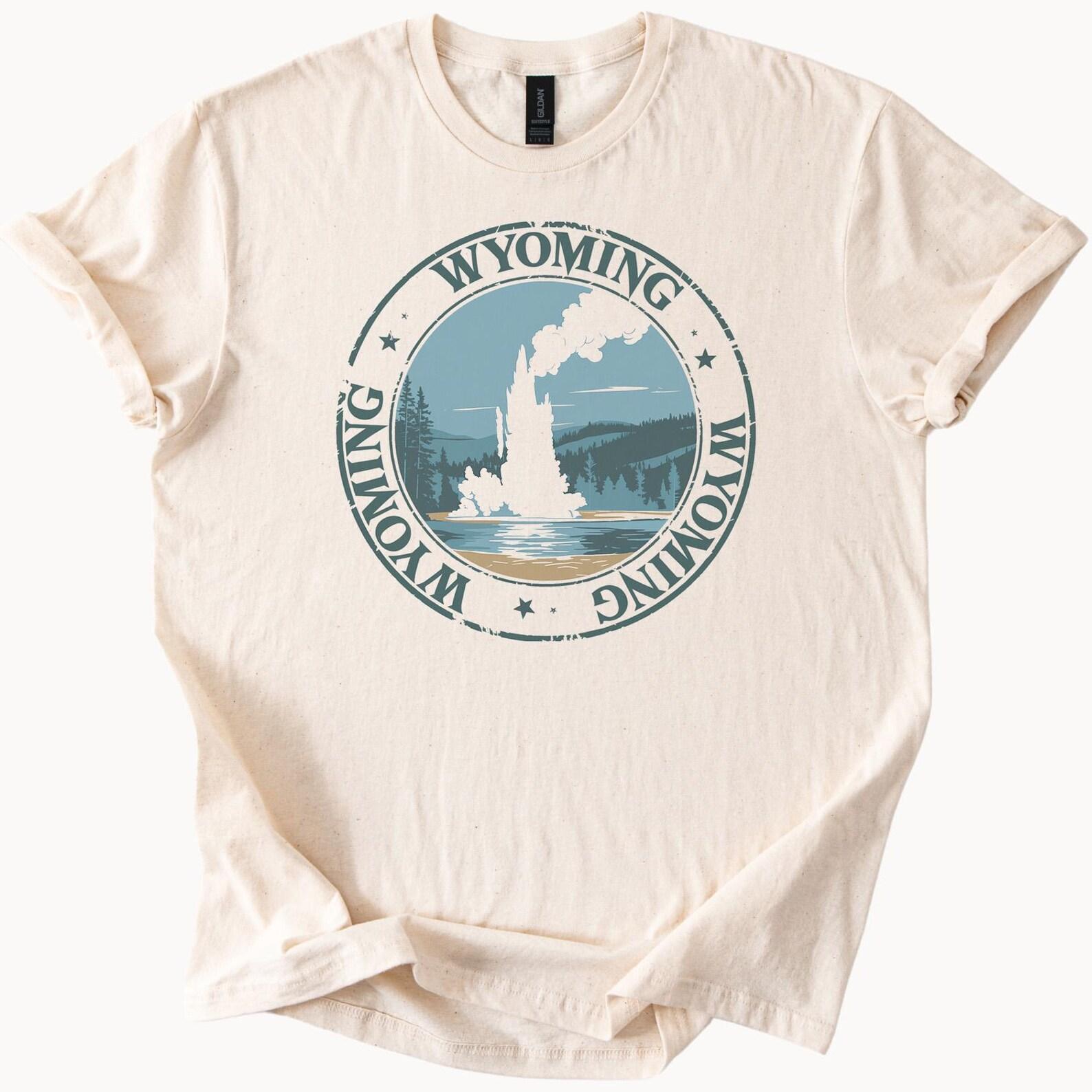 Wyoming Graphic T Shirt Old Faithful Geyser Yellowstone National Park Nature Scene Outdoors Western Landscape Tee Shirt 150
