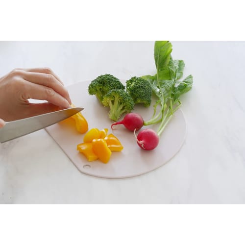 Ihara Kihan Smooth Antibacterial Cutting Board, Smoky Pink, Size: Approx. W18.8 X D22 X H0.3 Cm, NC-SP