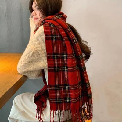 Écharpe Rétro à Carreaux Rouges pour Femmes Coréennes - Châle Chaud d'Hiver & Cadeau du Nouvel An