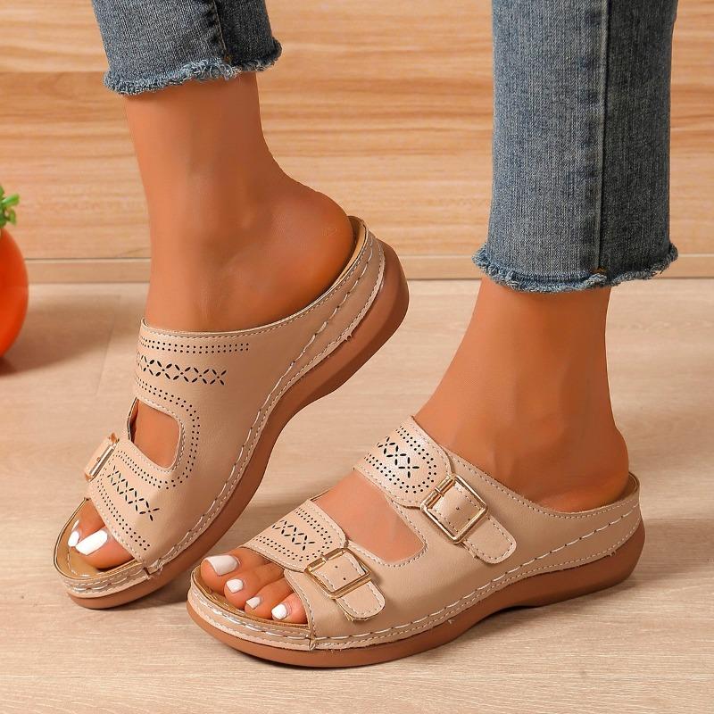 Fashion Fashion 2025 Belt Buckle Women's Slippers New Plus Size Light Weight Comfy Slide Shoes Casual Outdoor Best Seller Wedge Slippers