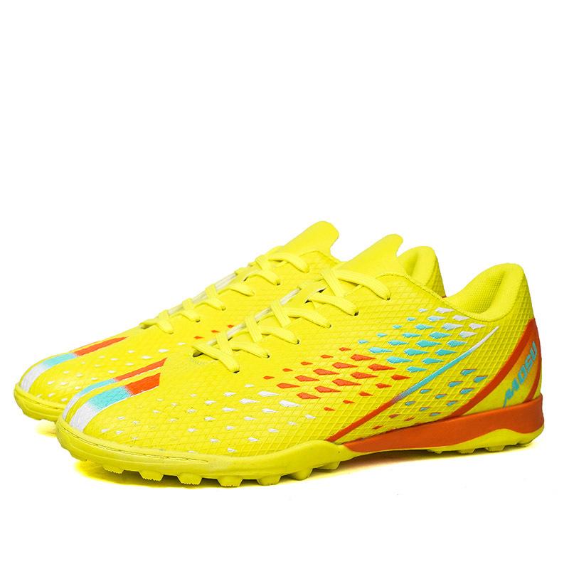 Football shoes 2025 new broken nails artificial grass low student professional game training shoes