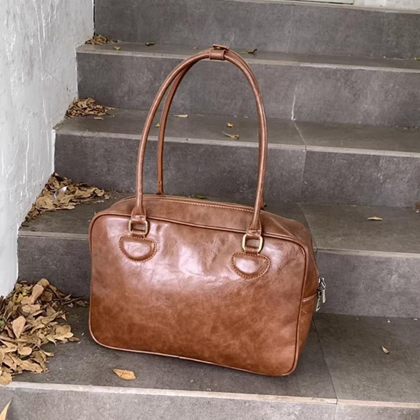 Student clothing book large-capacity bag women's 2024 new Korean ins retro niche one-shoulder portable tote bag