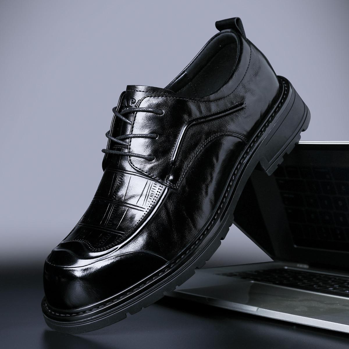 

Wenzhou leather shoes men s high-end leather men s shoes first layer cowhide business dress wedding derby shoes trendy autumn new models 43