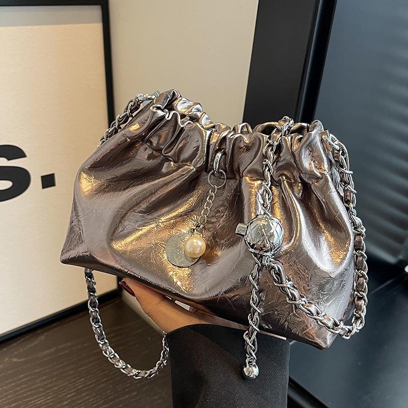 2023 Women's Trendy Designer Chain Shoulder & Crossbody Bucket Bag