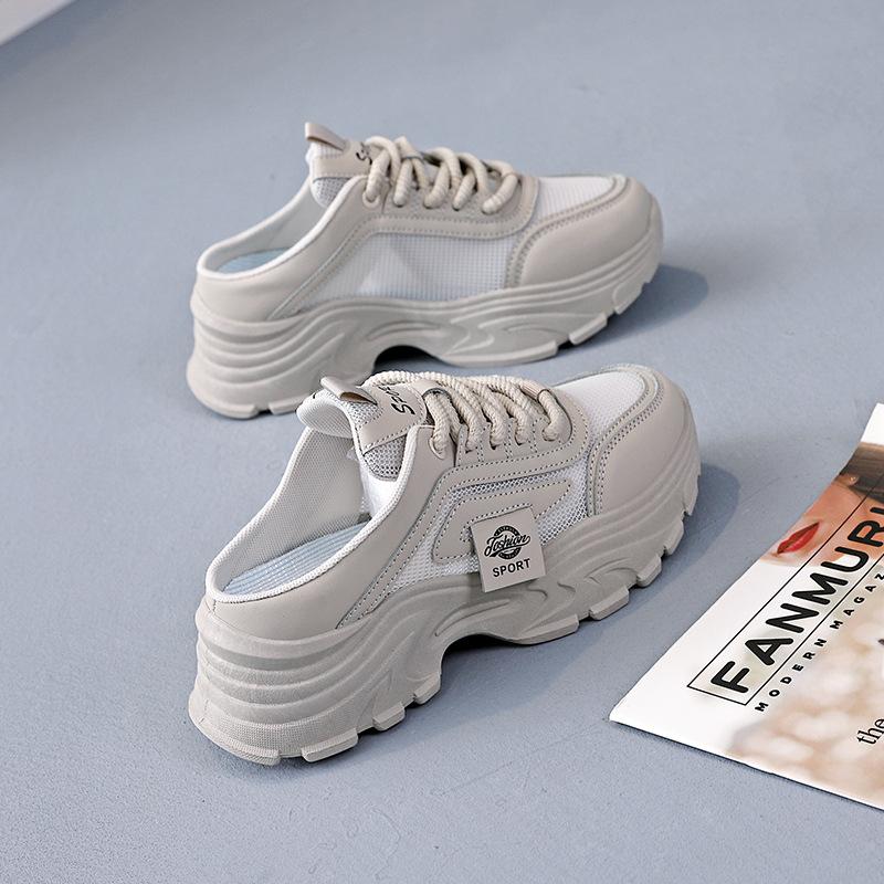 

Маленькие белые туфли женские летние новые полутапочки baotou сетчатые дышащие повседневные туфли на платформе универсальные сандалии 35 серый