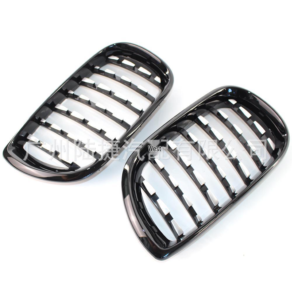 BMW E46 3 Series (02-05) 4-Door Meteor Semi-Electroplated Grille 51132158542